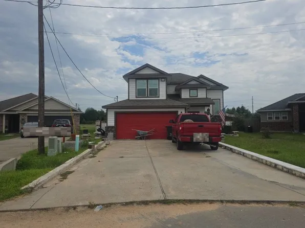 117 County Road 5103, Cleveland, TX 77327