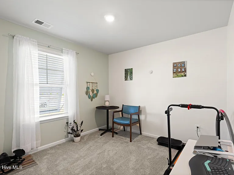 316 Cleat Dr — Photo 8