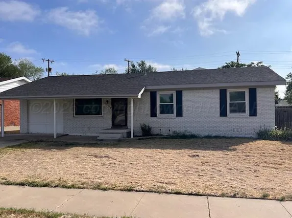2001 Grinnell Dr, Perryton, TX 79070