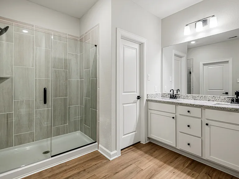 Spacious master bathroom