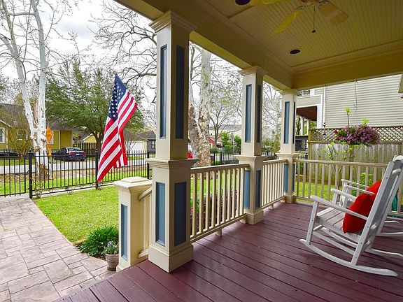 Enjoy sitting out on this front porch enjoying a cool drink and taking in all that the Heights has to offer.