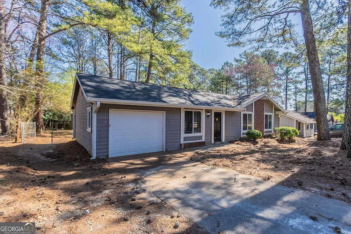 9090 Dorsey Rd photo 1