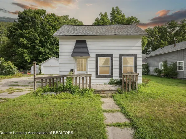 926 W Grand River Ave, Williamston, MI 48895