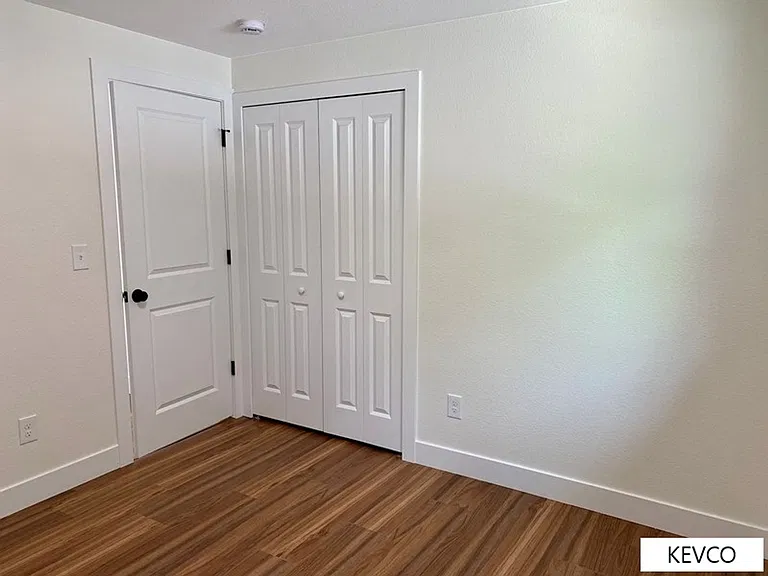 2401 Evergreen Dr — Photo 21