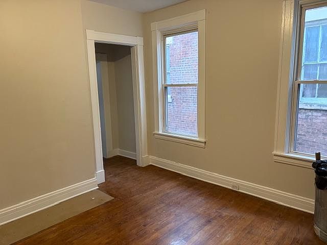 2nd image of 1810 Greenup St APT 2