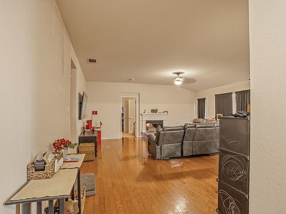 3rd image of 3825 Cane River Rd