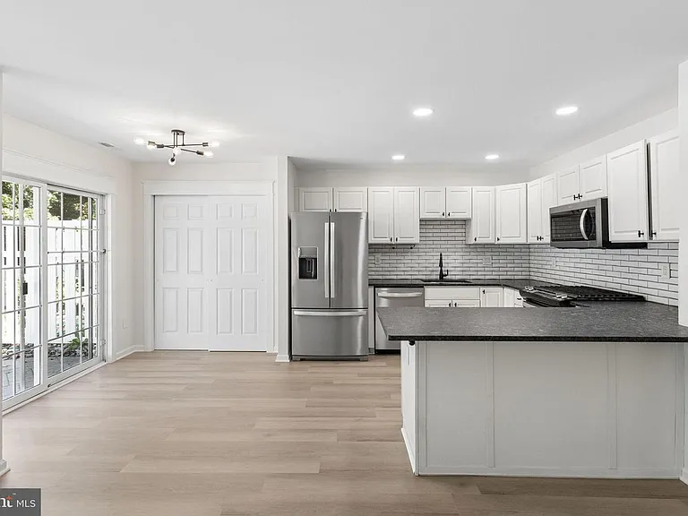 771 Barton Run Blvd — Photo 10