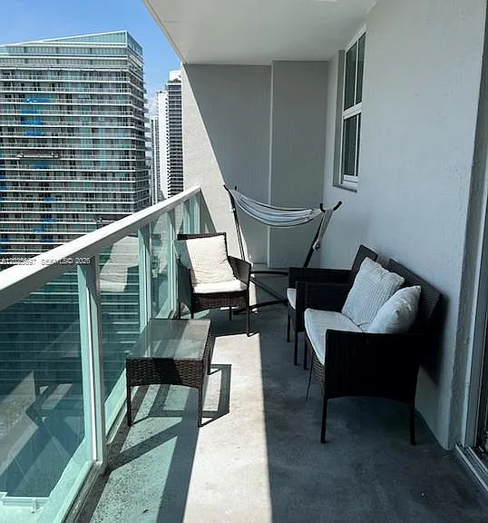 1250 S Miami Ave #1303 — Photo 29