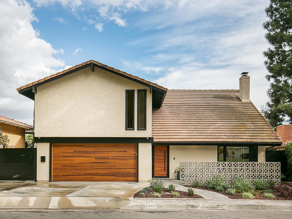 1st image of 2040 La Fremontia St