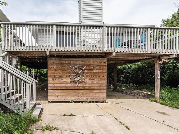 5th image of 5307 Pelican Way
