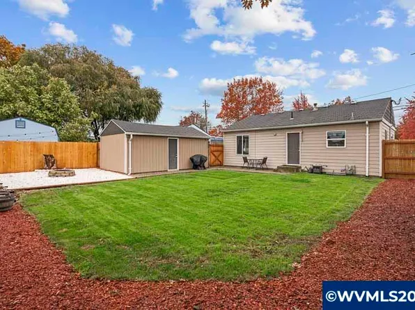 704 Waverly Dr SE, Albany, OR 97322