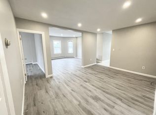 45 Starbird St FLOOR 2, Malden, MA 02148