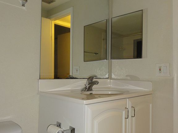 2nd image of 7850 Camino Real #O-201