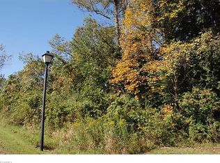 36250 Shining Tree Ln, Salem, OH 44460