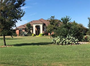 119 Tecumseh Pkwy, Waxahachie, TX 75165