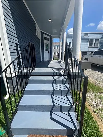 2 bed, 2.0 bath, 1865 sqft, $2,400 — Photo 3