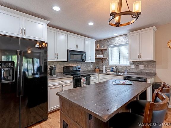 5th image of 149 Southwood Shores Pl #1A