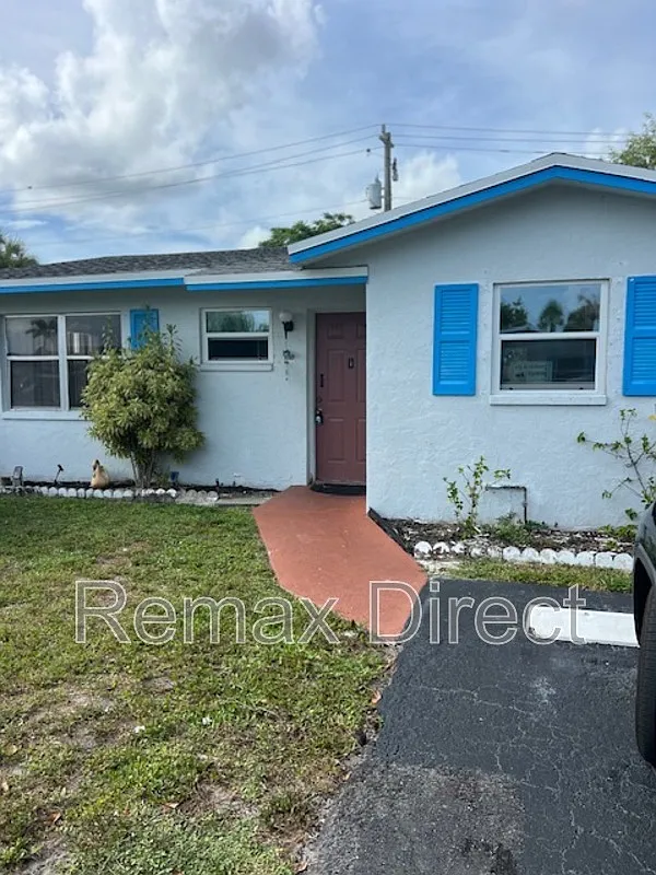 2 bed, 1.0 bath, $1,975 — Photo 1