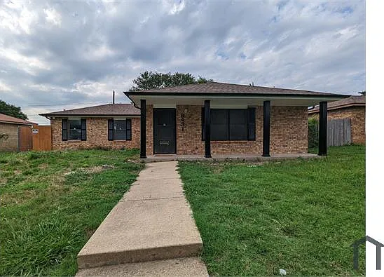 8431 Sugarberry Pl — Photo 1