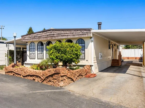 789 Green Valley Rd Spc 11, Watsonville, CA 95076