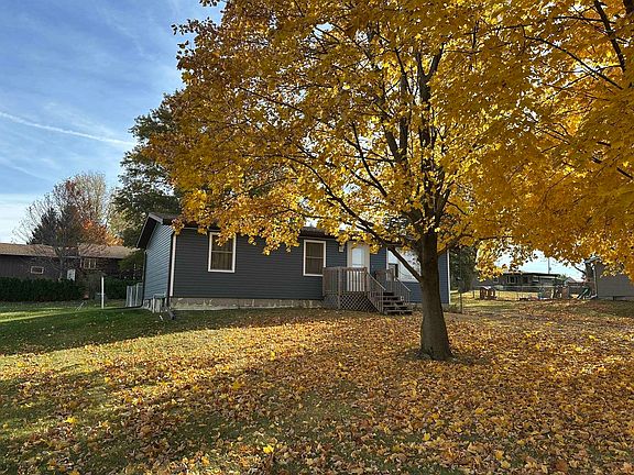 3rd image of 116 Pepin Dr