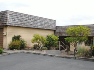 6904 SE Riverside Dr APT 3, Vancouver, WA 98664