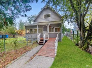 9715 22nd Ave E, Tacoma, WA 98445