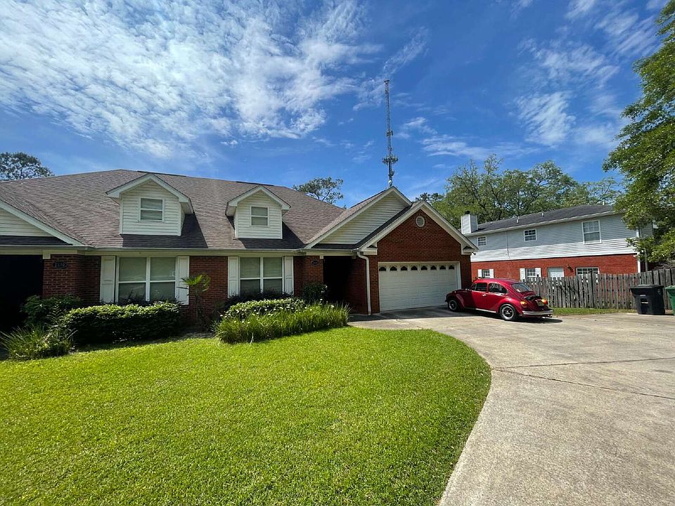 1st image of 2328 Barcelona Ct