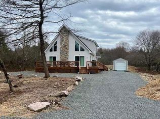 22 Petrarch Trl, Albrightsville, PA 18210