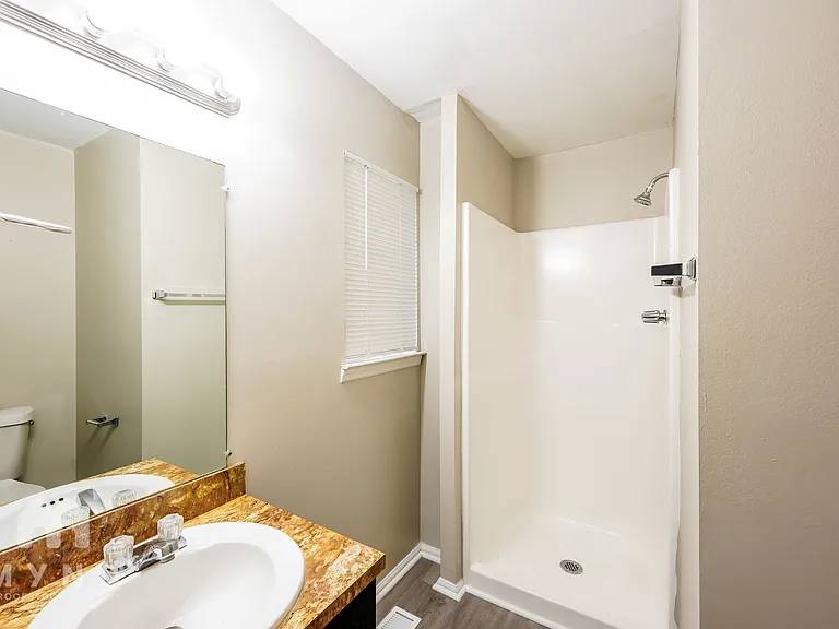 6500 Kathy Cir — Photo 13