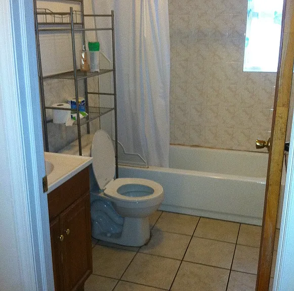 4040 Powelton Ave #3 — Photo 4