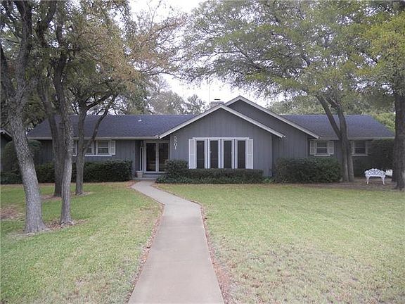 2nd image of 5501 Cortez Dr