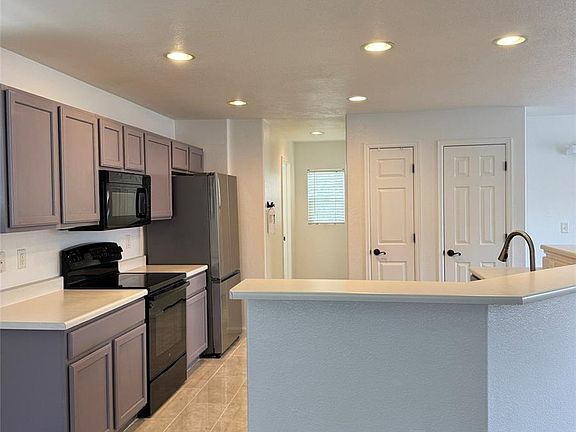 3rd image of 11676 Fenwick Circle