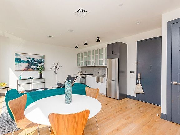 5th image of 502 Bushwick Ave #474