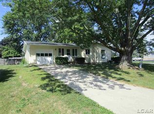 1925 Northview Dr, Adrian, MI 49221