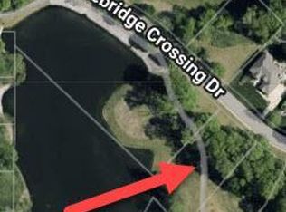 54 Stonebridge Crossing Dr, Maryville, IL 62062