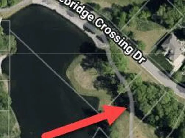 54 Stonebridge Crossing Dr, Maryville, IL 62062