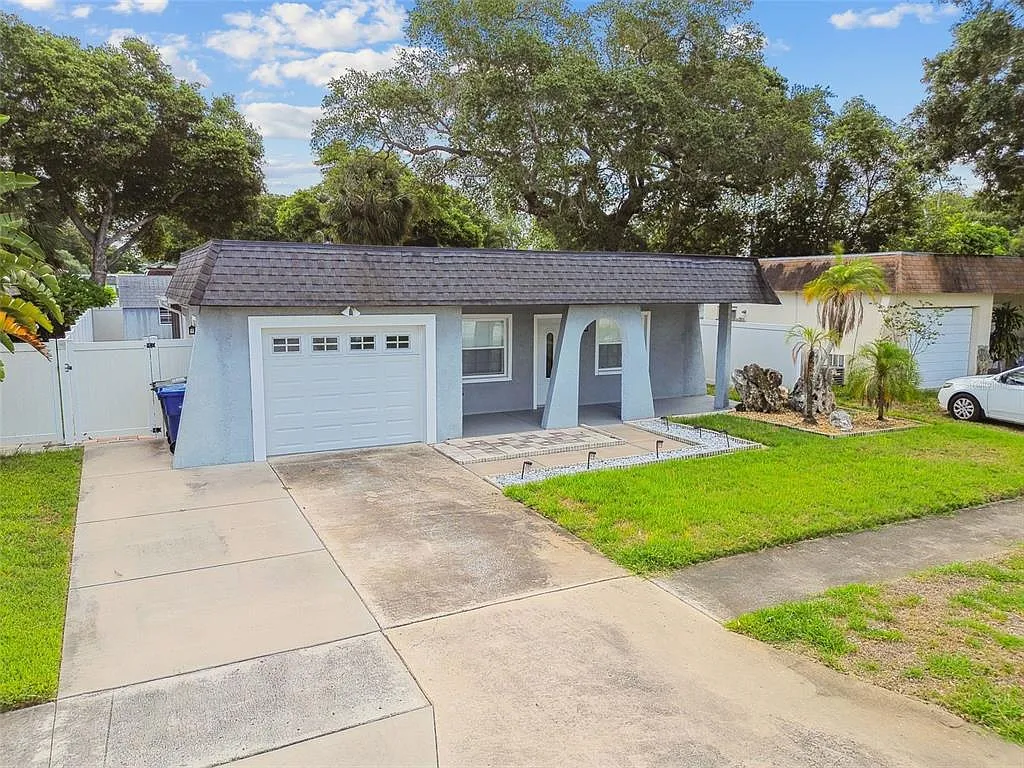 2 bed, 2.0 bath, 1195 sqft, $2,300 — Photo 3