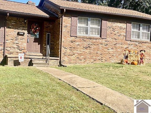 2nd image of 407 Reed St