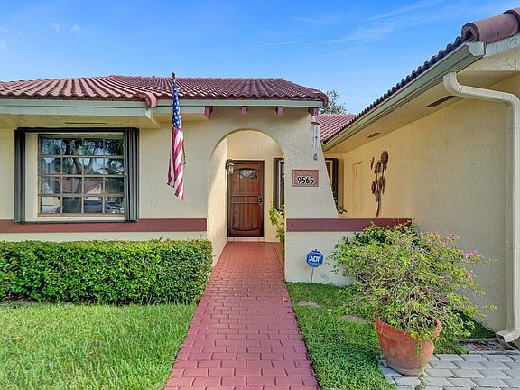 5th image of 9565 Toledo Lane #9565