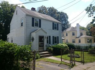 174 Payson Rd, Chestnut Hill, MA 02467
