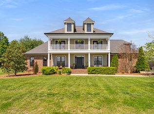 1156 Blackshear Dr, Gallatin, TN 37066