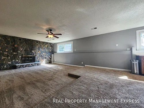 2800 W McClellan St #2 Photo 1