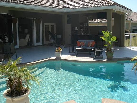 2nd image of 558 Maribella Ct