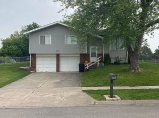 1000 W Harvest Dr, Lincoln, NE 68521
