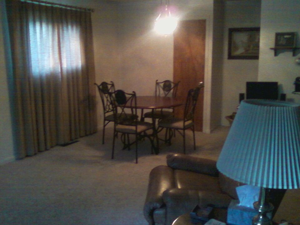2nd image of 3814 Frazer St