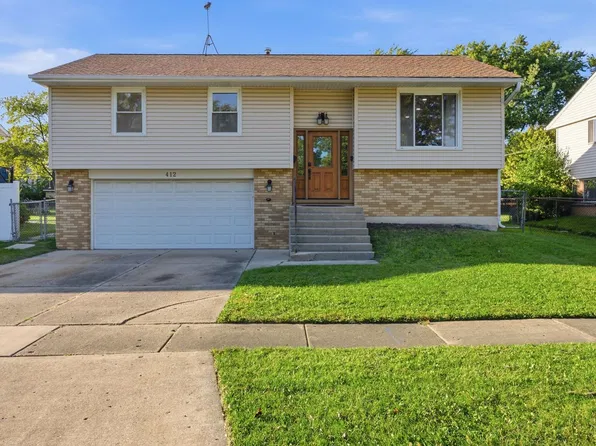 412 Sherwood Dr, Streamwood, IL 60107