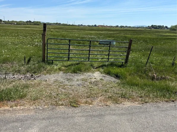 1 Reecer Creek Rd., Ellensburg, WA 98926