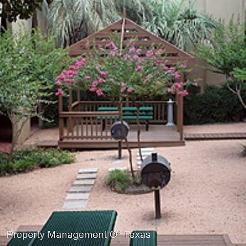 2nd image of 2810 Rio Grande St APT 206