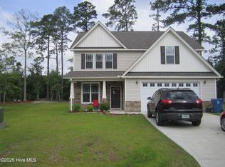 428 Satterfield Dr, New Bern, NC 28560